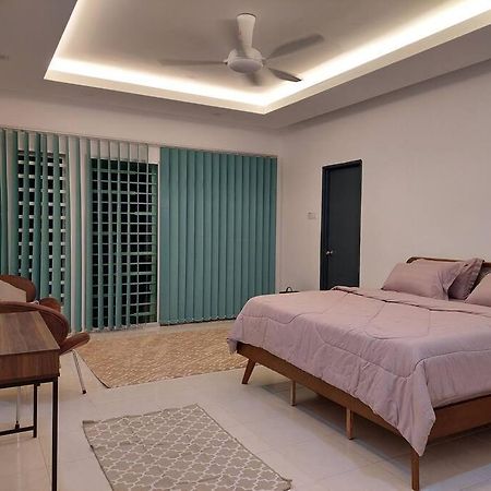 Yong Guesthouse Kuala Kangsar Extérieur photo